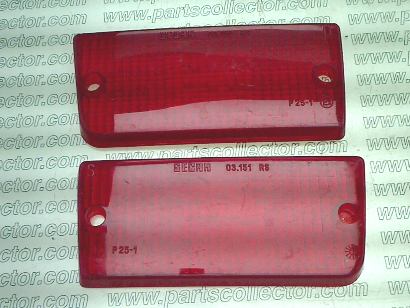 PAIR OF TAIL LIGHT LENSES